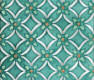 Cassandra Iva 20х20